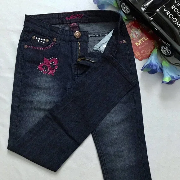 More To Love MTL NWT Straight Leg Jeans Girls Various Sizes - Picture 4 of 9